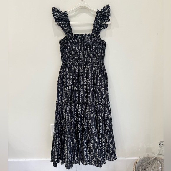 En Saison Dresses & Skirts - NWOT En Saison Cottagecore Smocked Tiered Midi Dress Black Floral Size Medium